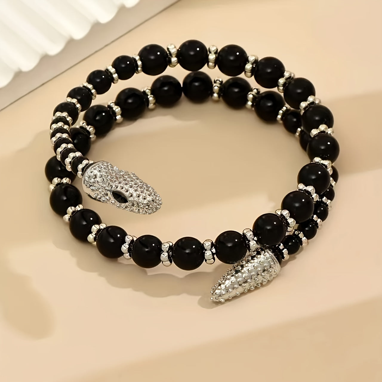A Gothic Mysterious Fashion Beaded Necklace Snake-shaped Jewelry, Can also be used as a bracelet, suitable for banquets, parties, festivals, Halloween