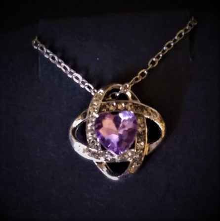 Heart shaped Jewel in rings - Pedlar's Attic