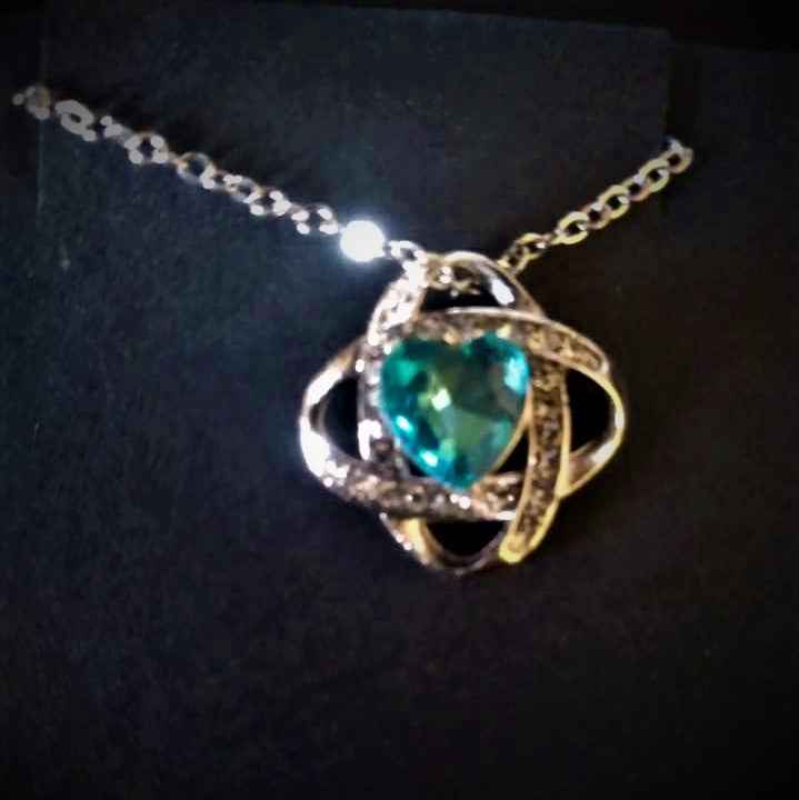 Heart shaped Jewel in rings - Pedlar's Attic