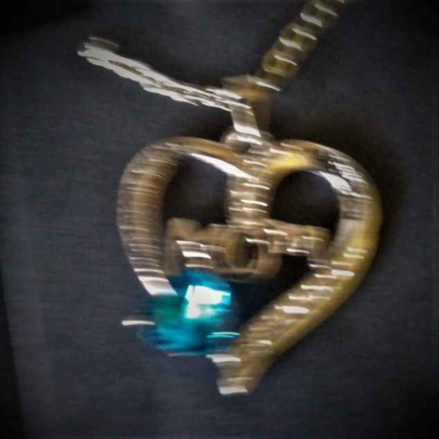 Jeweled MOM Heart - Pedlar's Attic