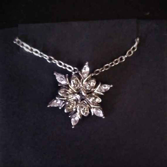 Star Pendant - Pedlar's Attic