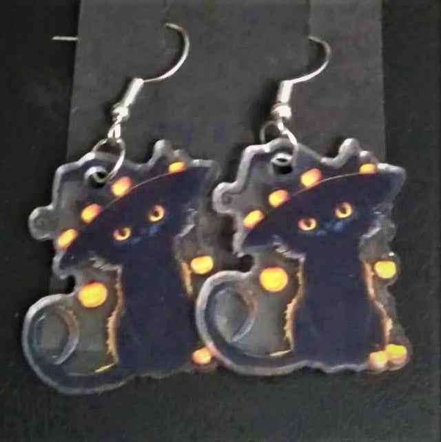 Black Cat - Pedlar's Attic