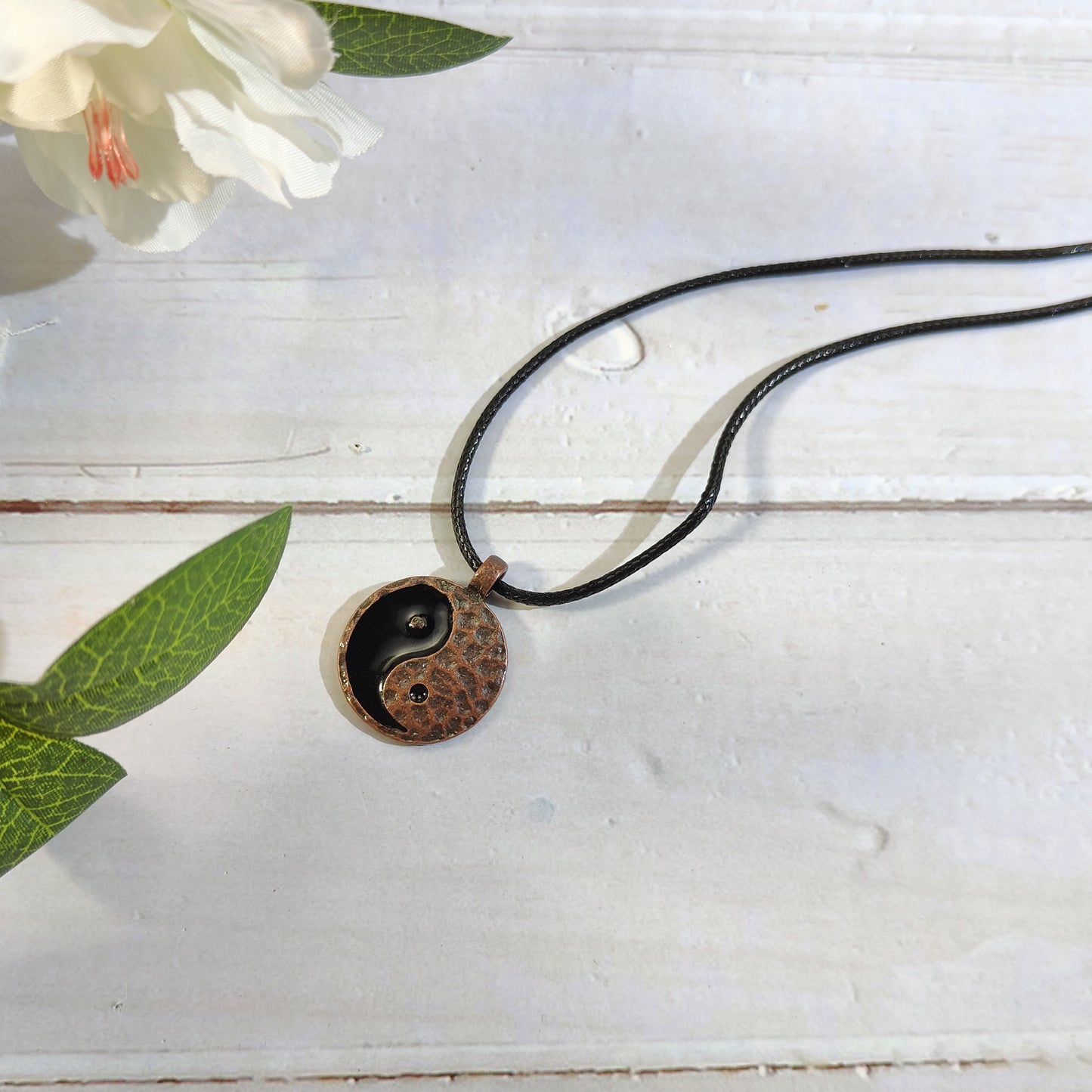 Vintage Yin Yang Charm Pendant Necklace For Women Men Party Jewelry Gift Chinese Tai Chi Necklace