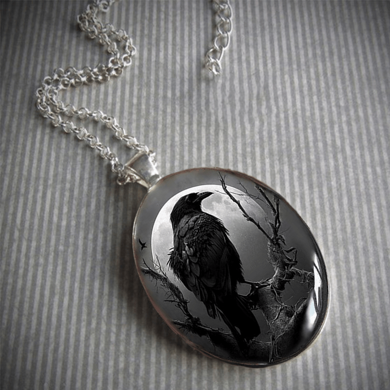 1pc Men's Punk Animal Black Crow Round Pendant Necklace, Gothic Animal Jewelry Accessories, Party Anniversary Commemorative Gift