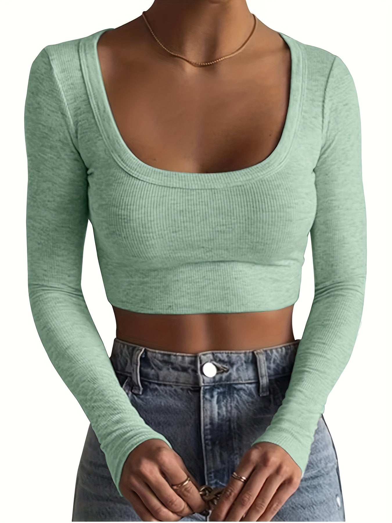 All-Season Chic Scoop Neck Crop Top – Slim & Stylish Long Sleeve, Solid Color, Easy-Care Rib-Knit Tee for Women