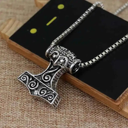 Norse Viking Odin's Runes Necklace Vegvisir Symbol - Pedlar's Attic