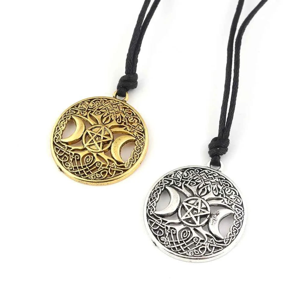 Norse Viking Odin's Runes Necklace Vegvisir Symbol