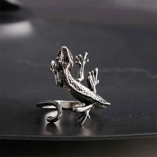 Retro Lizard Ring