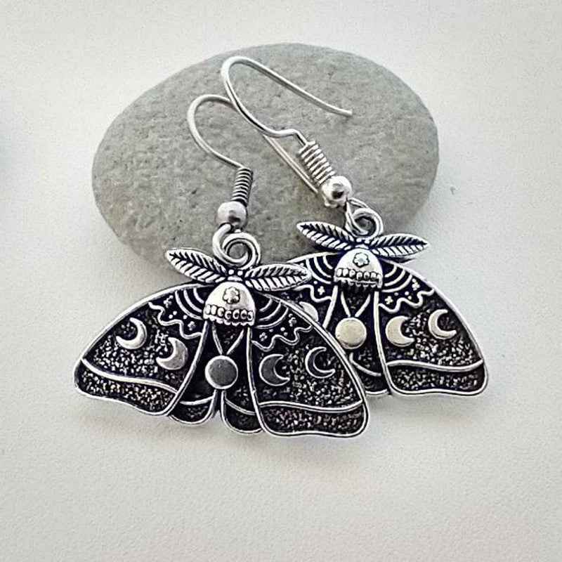 Cross-Border European and American Retro Style Moth Sun and Moon Carved Pattern Earrings Gothic Punk Personality Exaggerated Earrings