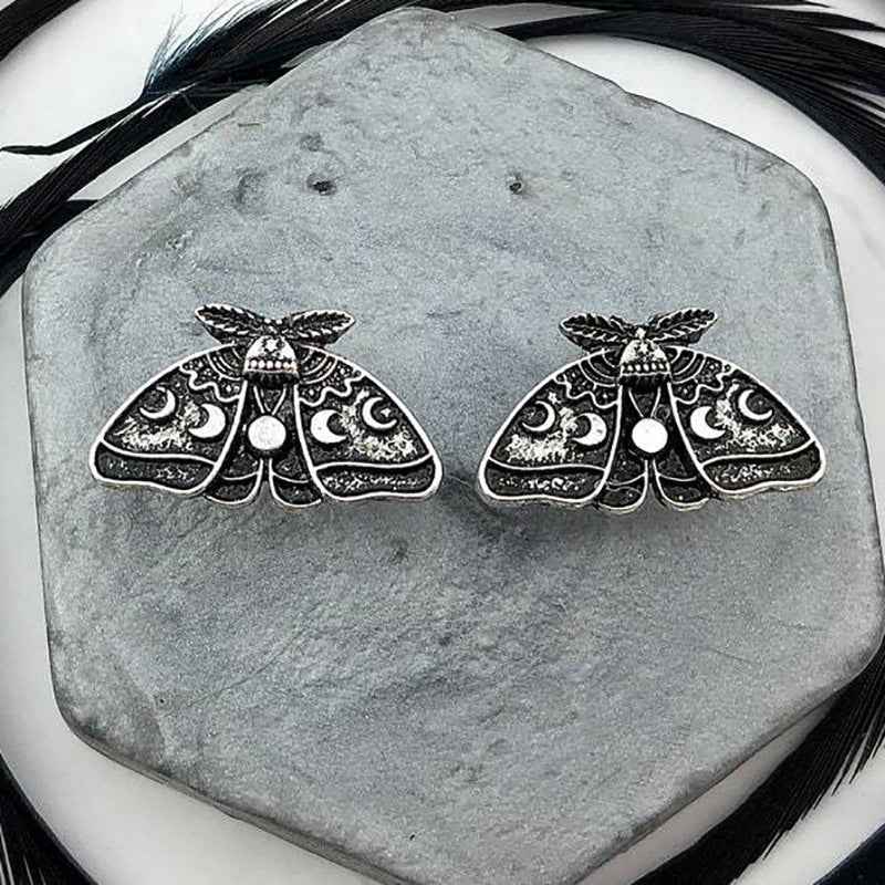 Cross-Border European and American Retro Style Moth Sun and Moon Carved Pattern Earrings Gothic Punk Personality Exaggerated Earrings