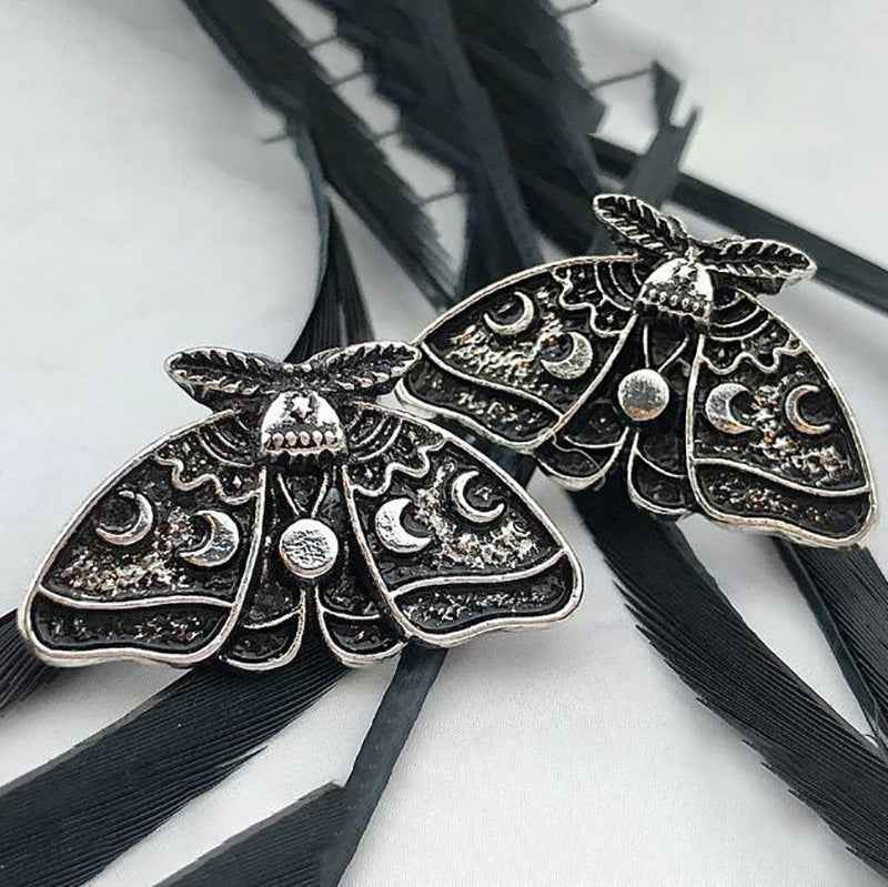 Cross-Border European and American Retro Style Moth Sun and Moon Carved Pattern Earrings Gothic Punk Personality Exaggerated Earrings