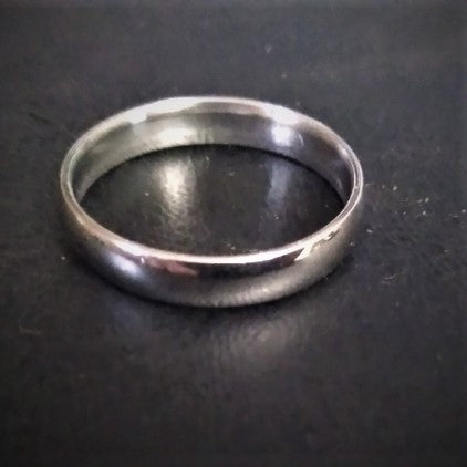 Band Ring Size 9