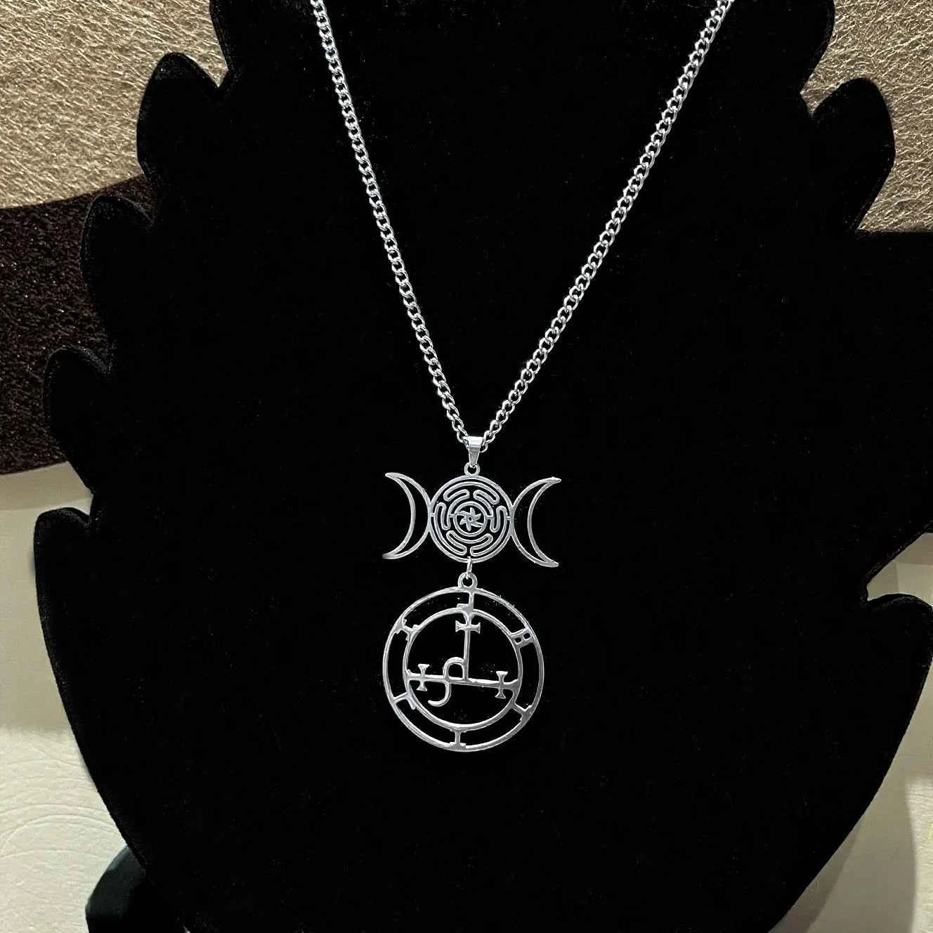 Vassago Triple Moon Goddess Pendant Necklace
