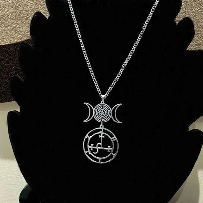 Vassago Triple Moon Goddess Pendant Necklace - Pedlar's Attic