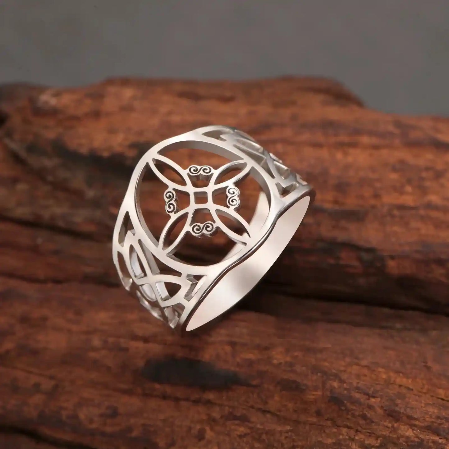 Witch Knot Rings for Women Men Stainless Steel Vintage Amulet Finger Ring - Pedlar's Attic