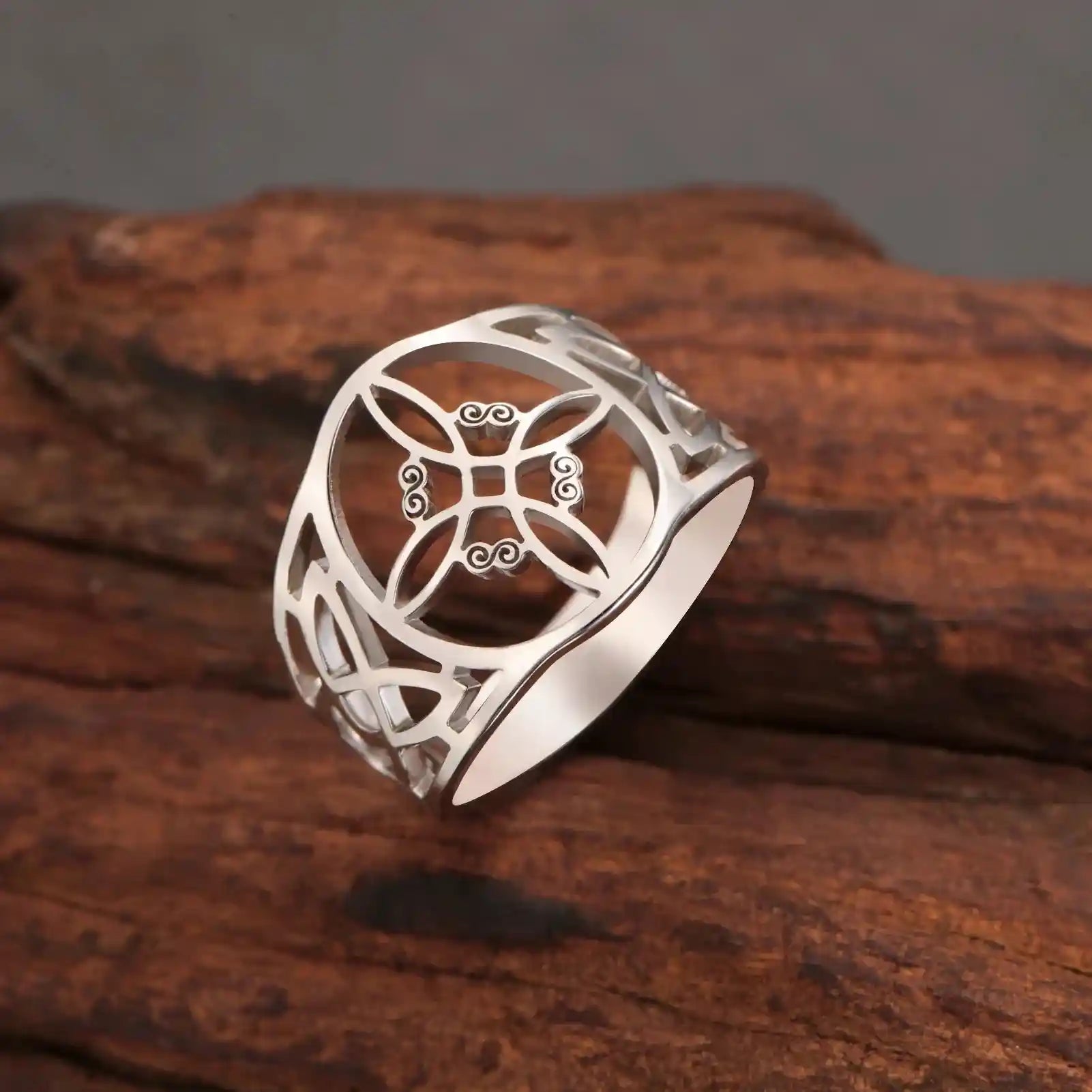 Witch Knot Rings for Women Men Stainless Steel Vintage Amulet Finger Ring - Pedlar's Attic