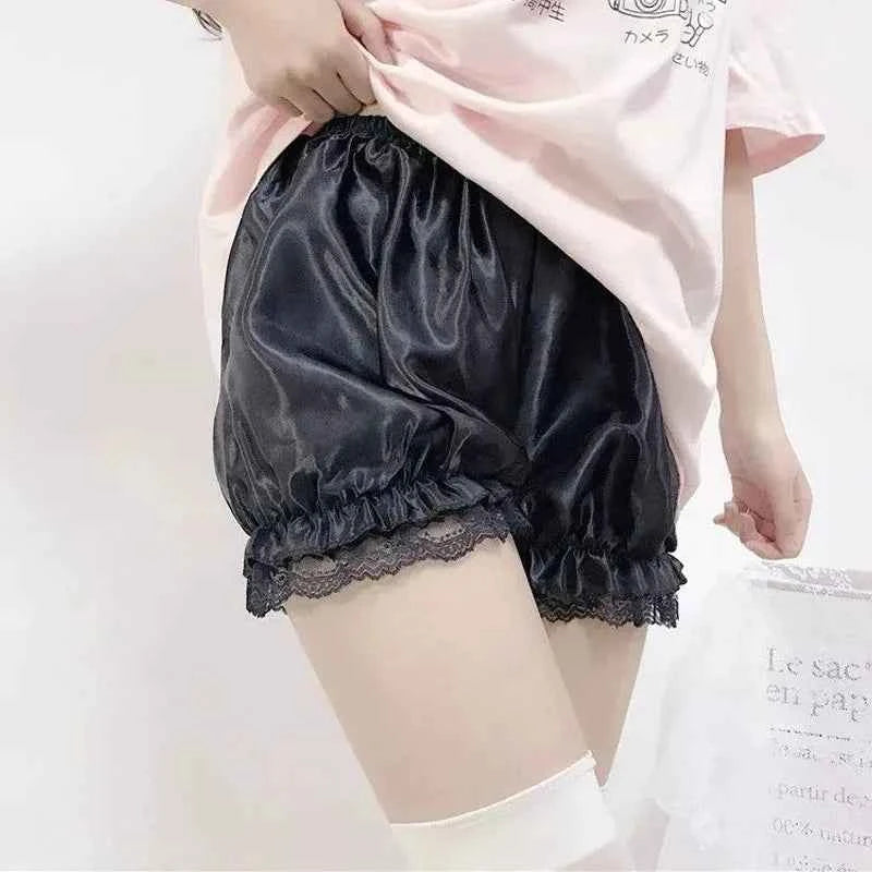 Gothic Lolita Lace Bloomers - Black Aesthetic Ruffle Shorts with Bow for Y2K E-girl Kawaii Style - Pedlar's Attic