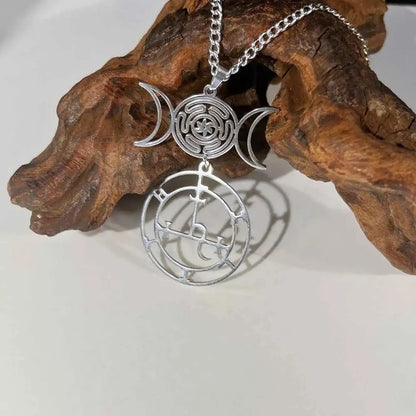 Vassago Triple Moon Goddess Pendant Necklace - Pedlar's Attic