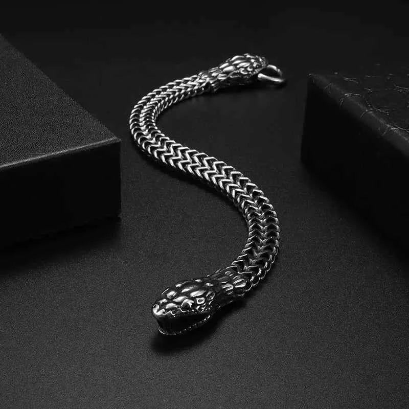 Stainless Steel Nordic Double Wolf Head Bracelet