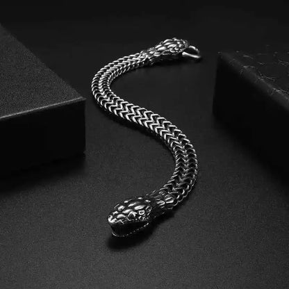 Stainless Steel Nordic Double Wolf Head Bracelet - Pedlar's Attic