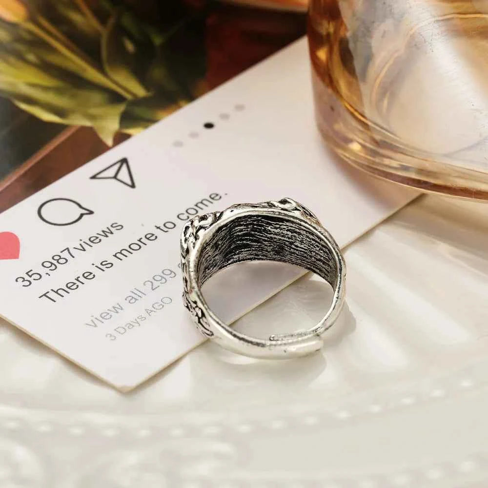 Owl Charm Ring - Vintage Gothic Jewelry for Men & Women - Cute Animal Design for Youth Gifts - Pedlar's Attic