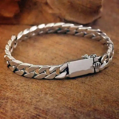 Stainless Steel Nordic Double Wolf Head Bracelet - Pedlar's Attic