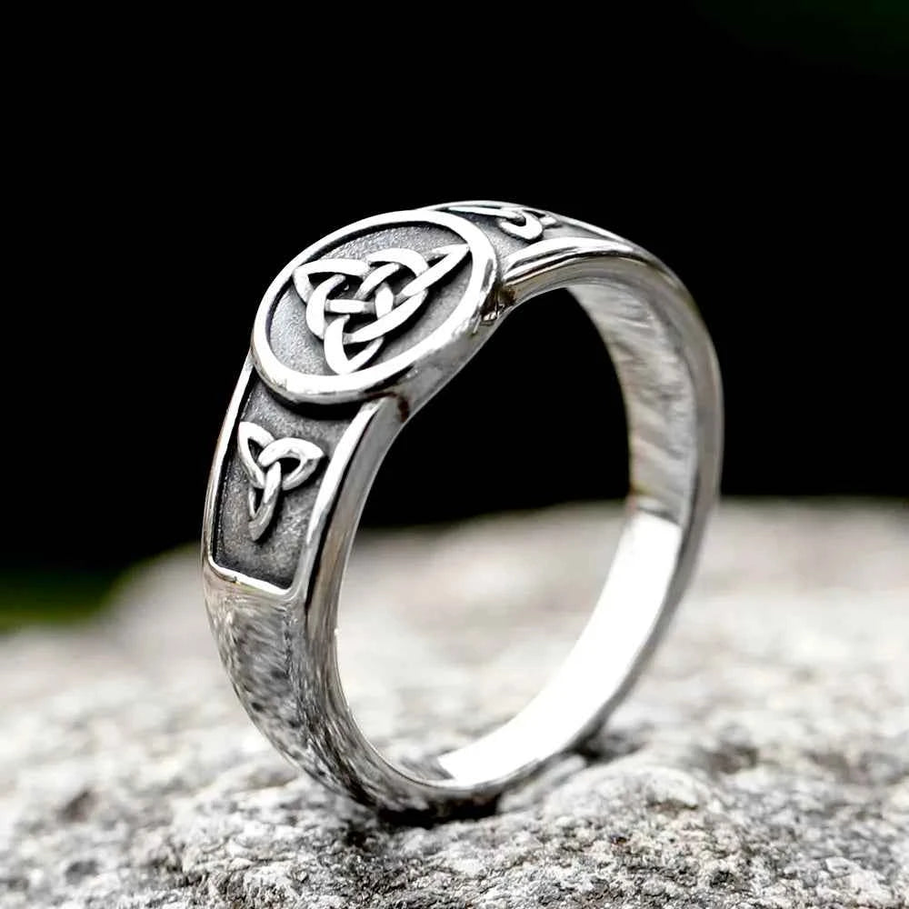 Wiccan Cross Celtics Knot Women Rings