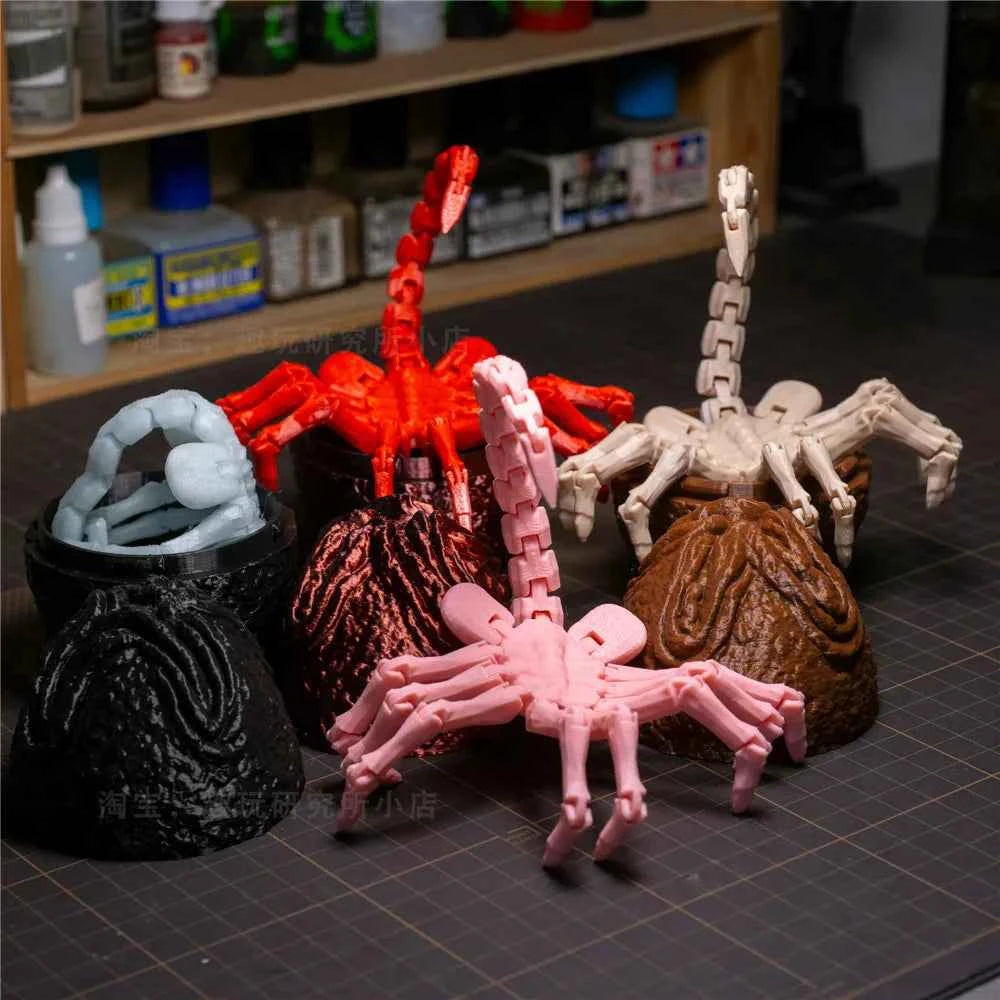 3D Printed Facehugger Alien Model - Pedlar's Attic