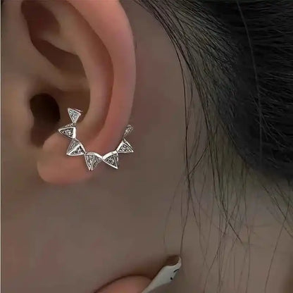 1 Pc 2025 Fashion Minilist No Piercing Ear Cuff Earrings for Woman Fake Piercing Earcuff Clips Earrings for Women Cuffs Jewelry - Pedlar's Attic