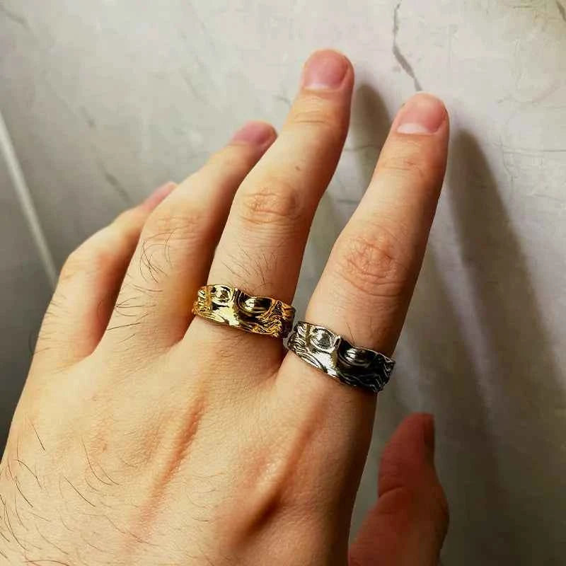 Retro Half Face Venus Ring