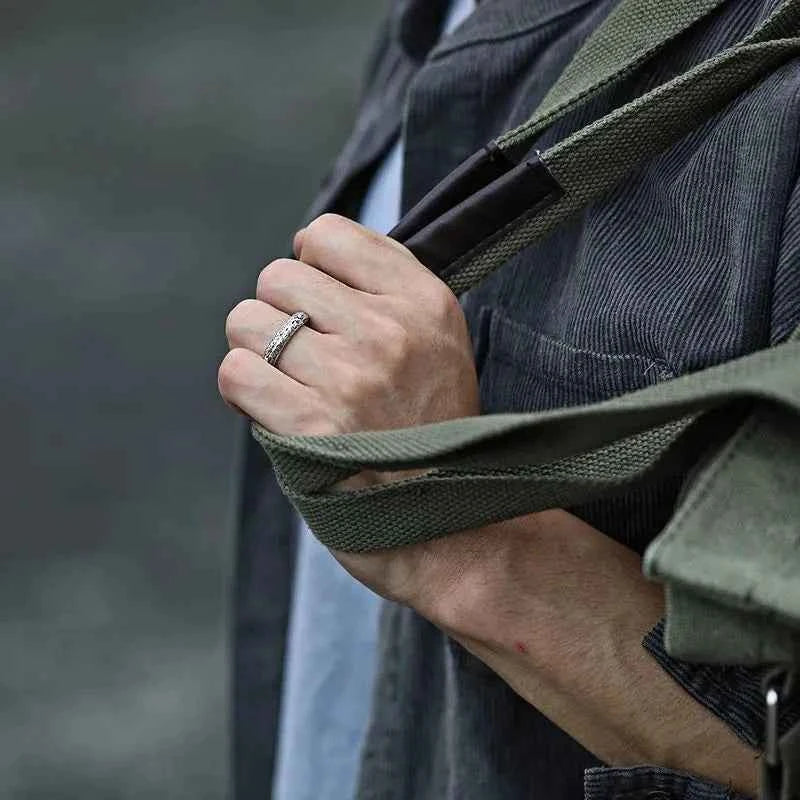 Vintage Astronomical Ball Alloy Men's and Women's Rings Creative Complex Rotating Cosmic Ring Deformable Rotating Ring Necklace - Pedlar's Attic