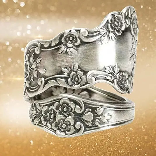 The Silversmith's Oath — Oxidized Sterling Spoon Ring - Pedlar's Attic