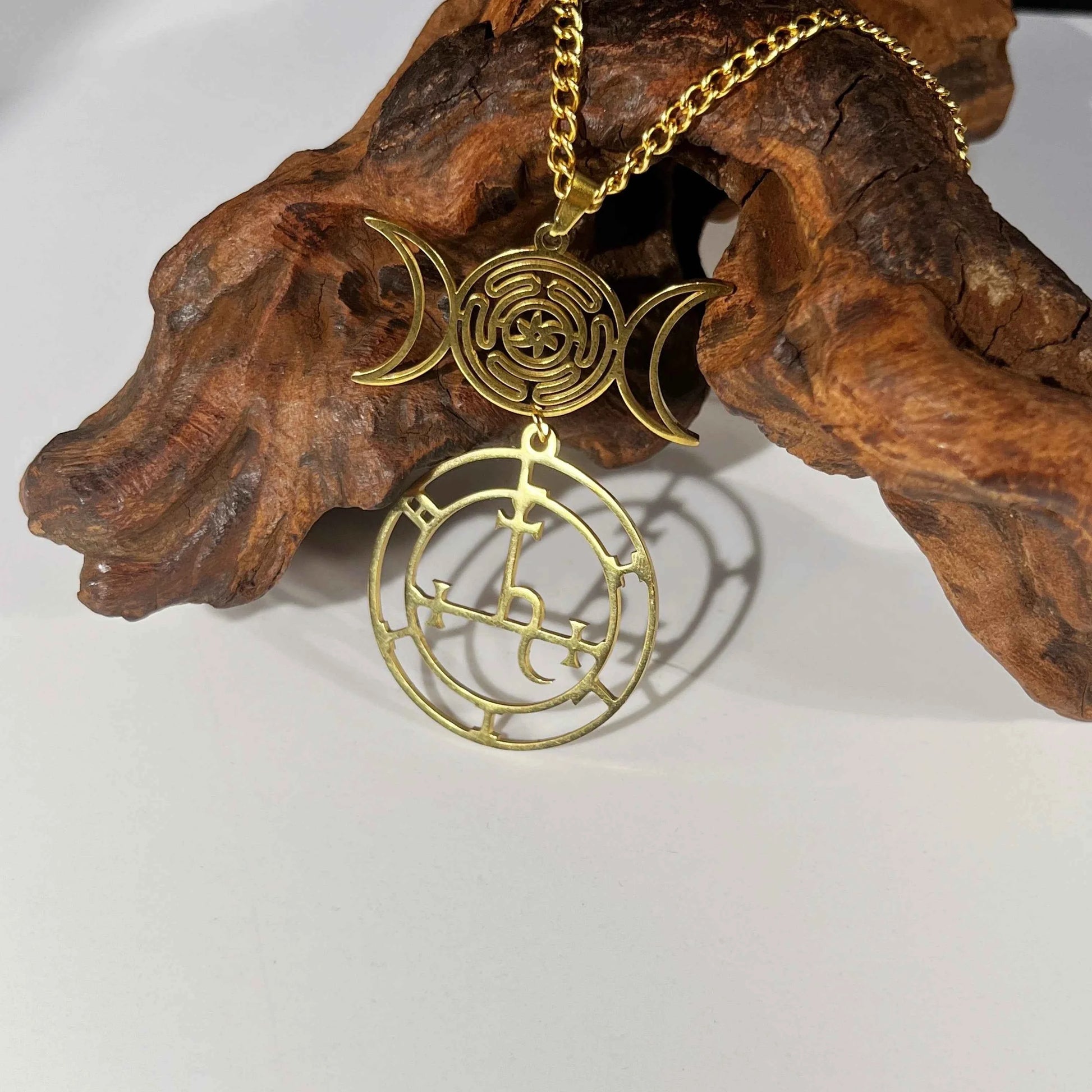 Vassago Triple Moon Goddess Pendant Necklace