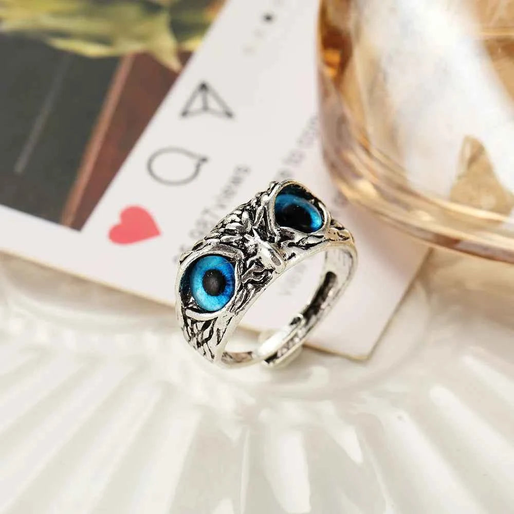 Owl Charm Ring - Vintage Gothic Jewelry for Men & Women - Cute Animal Design for Youth Gifts - Pedlar's Attic