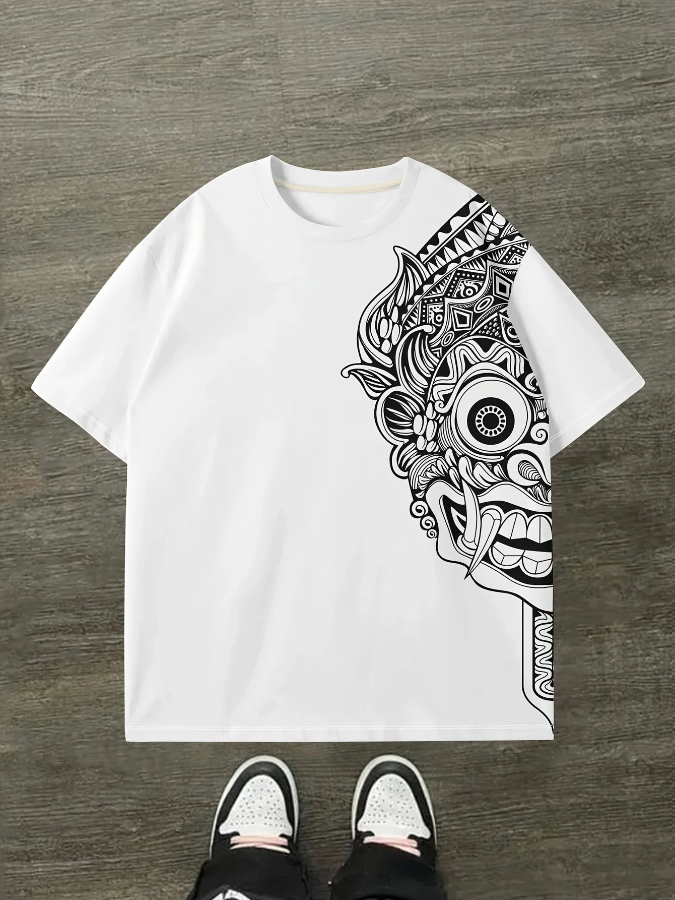 The new 3D digital printed men's casual T-shirt for summer 2025 is made of polyester fiber which is comfortable and skin-friendl