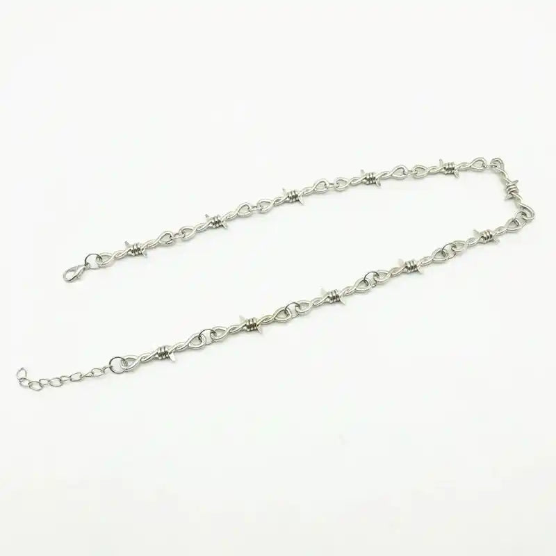 Thorns of the Untamed — Barbed Wire Gothic Choker