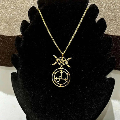 Vassago Triple Moon Goddess Pendant Necklace - Pedlar's Attic