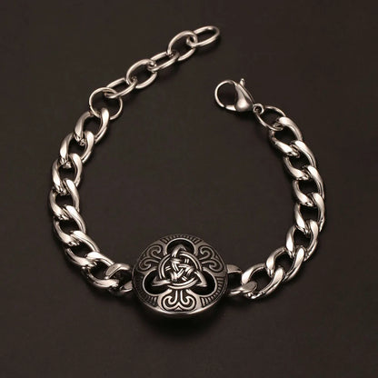 Sb07c0e91648644e6a73bce257f255be7W - Pedlar's Attic