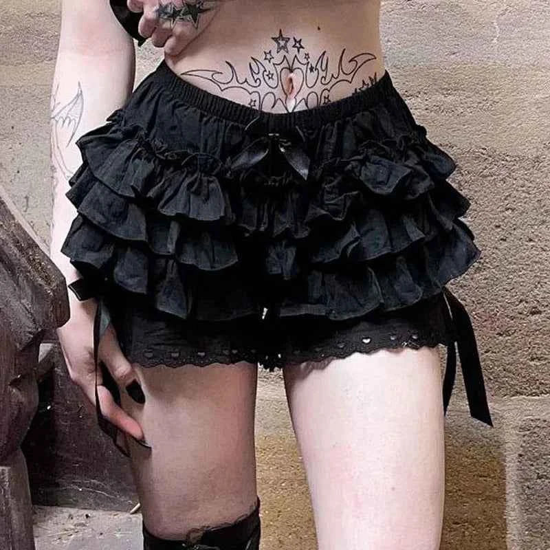 Gothic Lolita Lace Bloomers - Black Aesthetic Ruffle Shorts with Bow for Y2K E-girl Kawaii Style - Pedlar's Attic