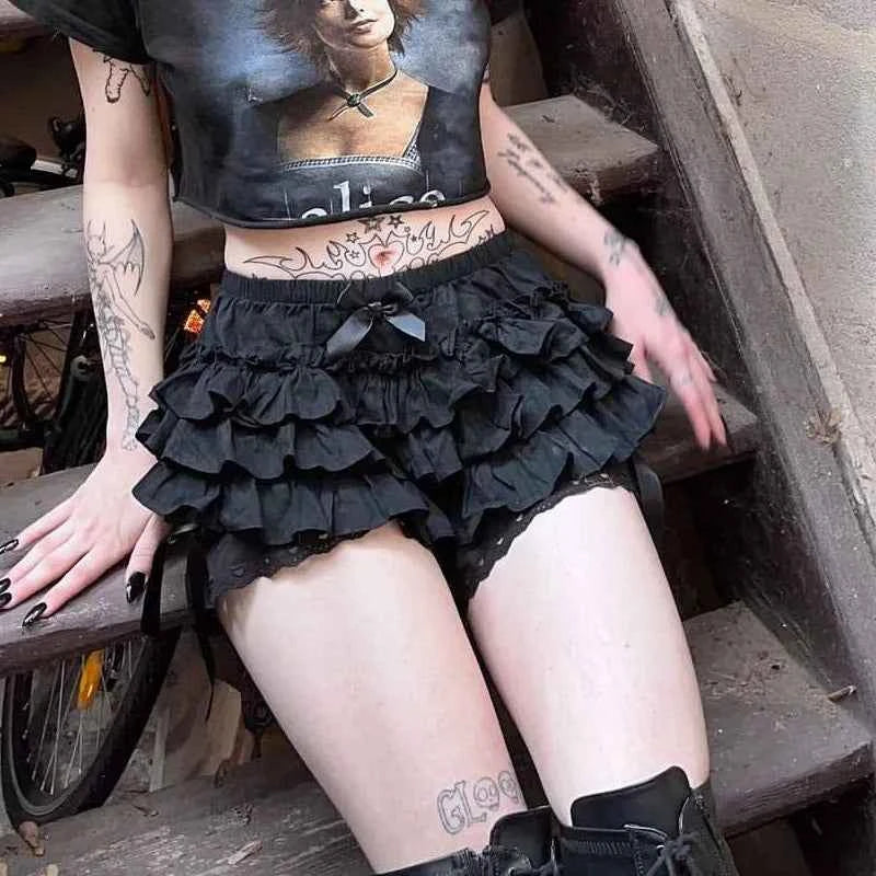 Gothic Lolita Lace Bloomers - Black Aesthetic Ruffle Shorts with Bow for Y2K E-girl Kawaii Style - Pedlar's Attic