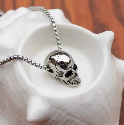 Skull Pendant Chain - Pedlar's Attic