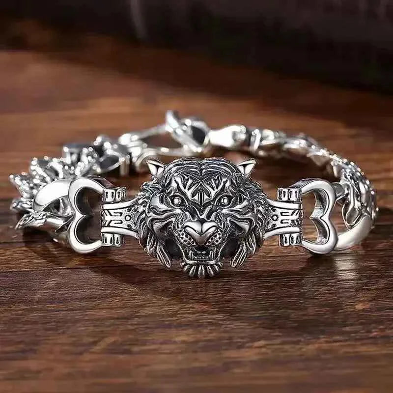 Stainless Steel Nordic Double Wolf Head Bracelet