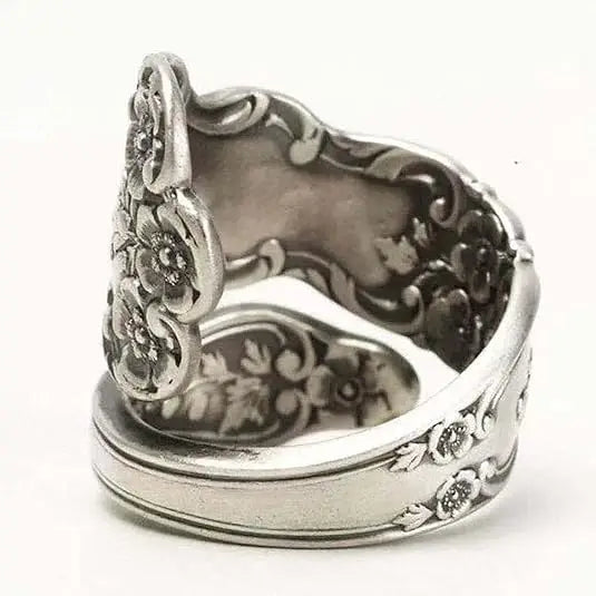 The Silversmith's Oath — Oxidized Sterling Spoon Ring - Pedlar's Attic