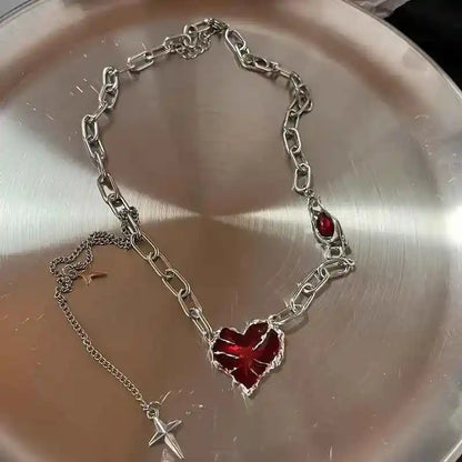 Gothic Heart-Shaped Pendant Necklace - Pedlar's Attic