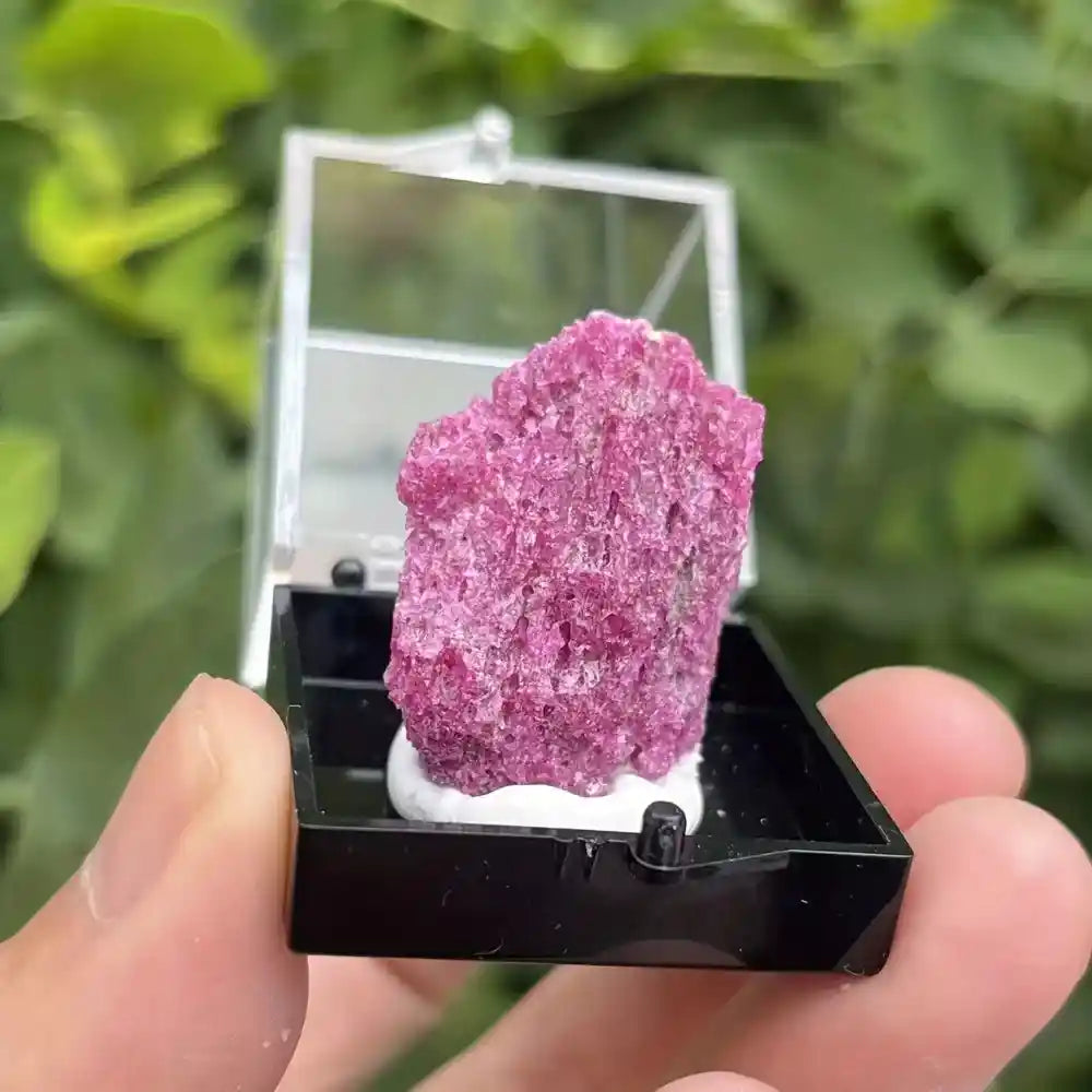 Natural Crystal Mineral Display Box with Sturdy Base Quartz - Pedlar's Attic