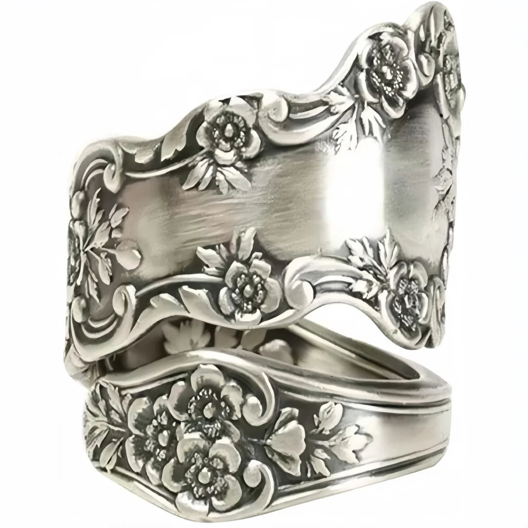 The Silversmith's Oath — Oxidized Sterling Spoon Ring - Pedlar's Attic