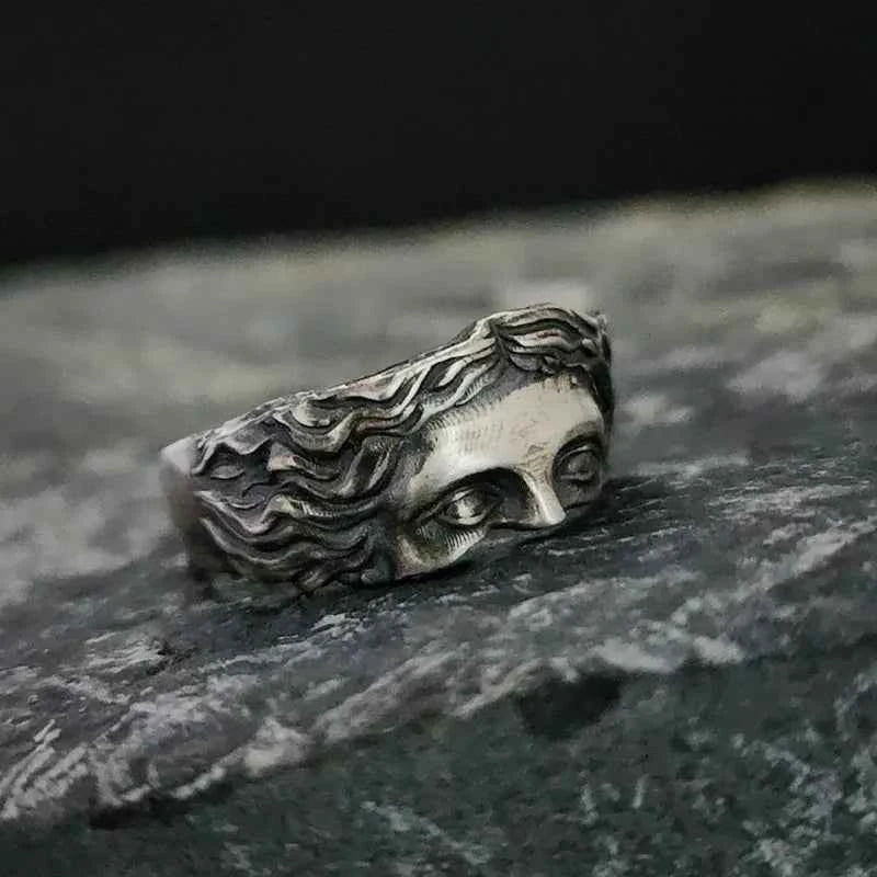 Retro Half Face Venus Ring