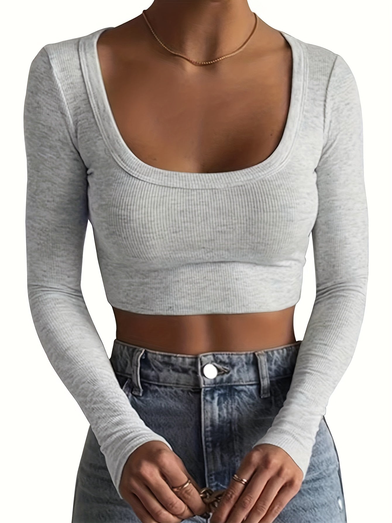 All-Season Chic Scoop Neck Crop Top – Slim & Stylish Long Sleeve, Solid Color, Easy-Care Rib-Knit Tee for Women