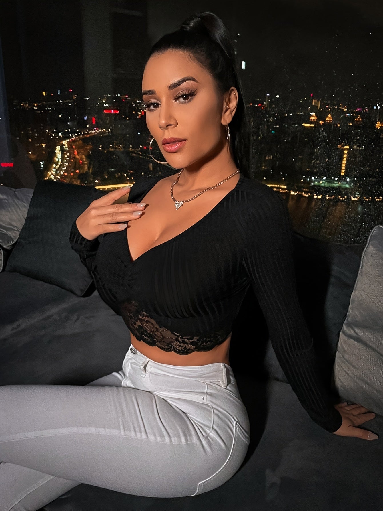 Party Perfect| Elegant Black V-Neck Crop Top T-Shirt with Lace Hem - Long Sleeve, Stretchy Polyester Blend, Perfect for Spring/Summer/Fall Events