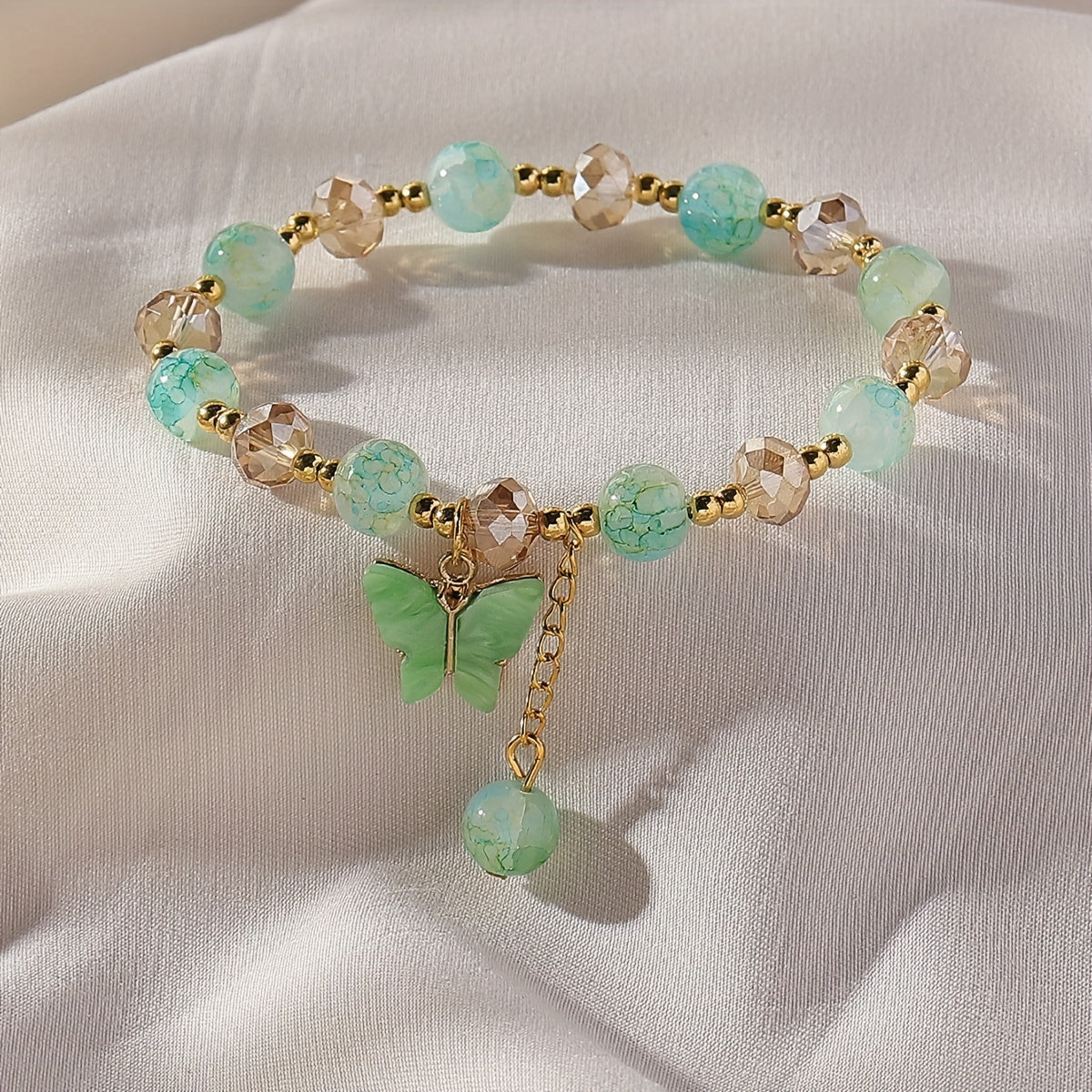 Y2K Style Beads Bracelet Butterfly Shape Pendant Ladies Elegant Hand String ((Random Order Beads)